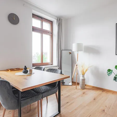 Prime - 2 Zimmer Wohnung Direkt Am Fluss Leipzig Exterior photo
